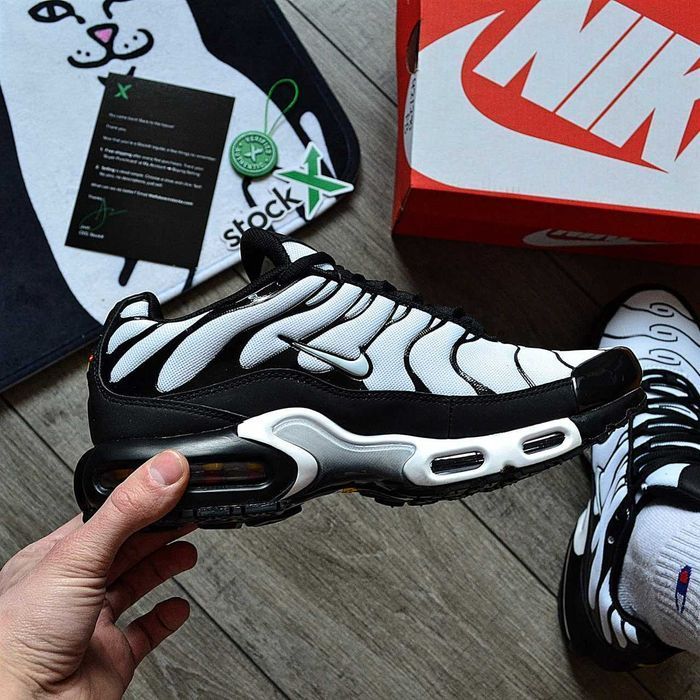 !В НАЯВНОСТІ! Nike Air Max Plus TN White/Black 39 40 41 42 43 44 45 46