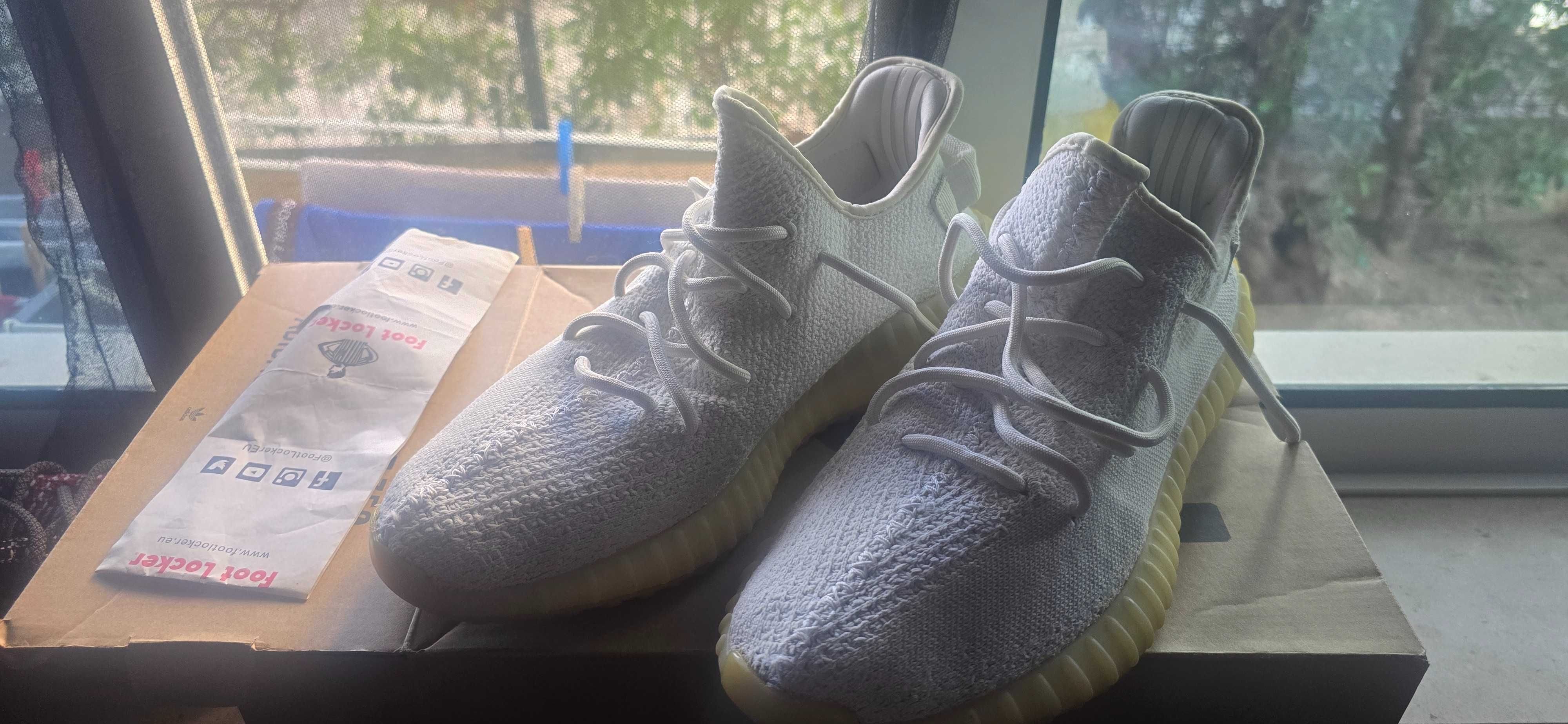yeezy 350 white cream