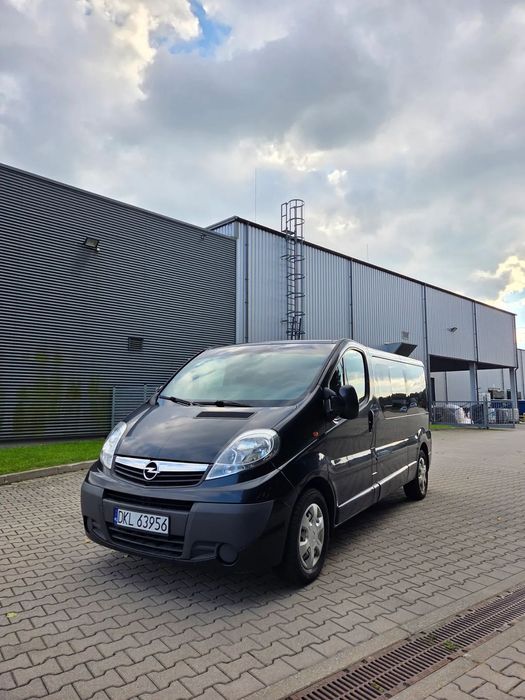 Opel Vivaro 100% sprawy l2h1 2x klima, 2x ogrzewanie