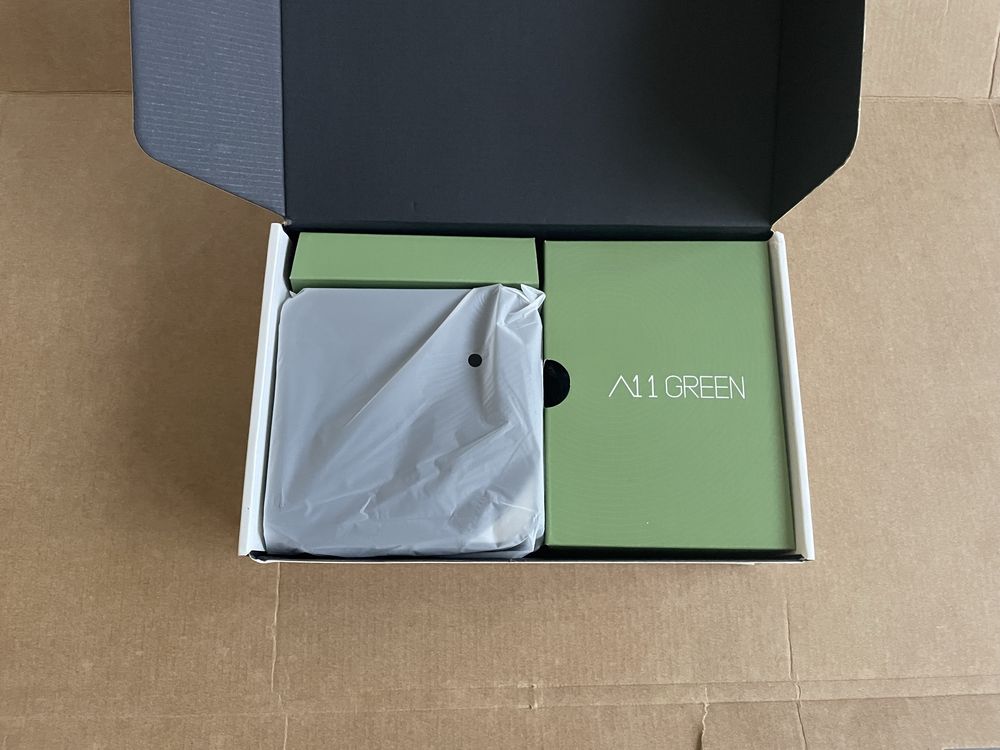 AMIKO   A11  GREEN