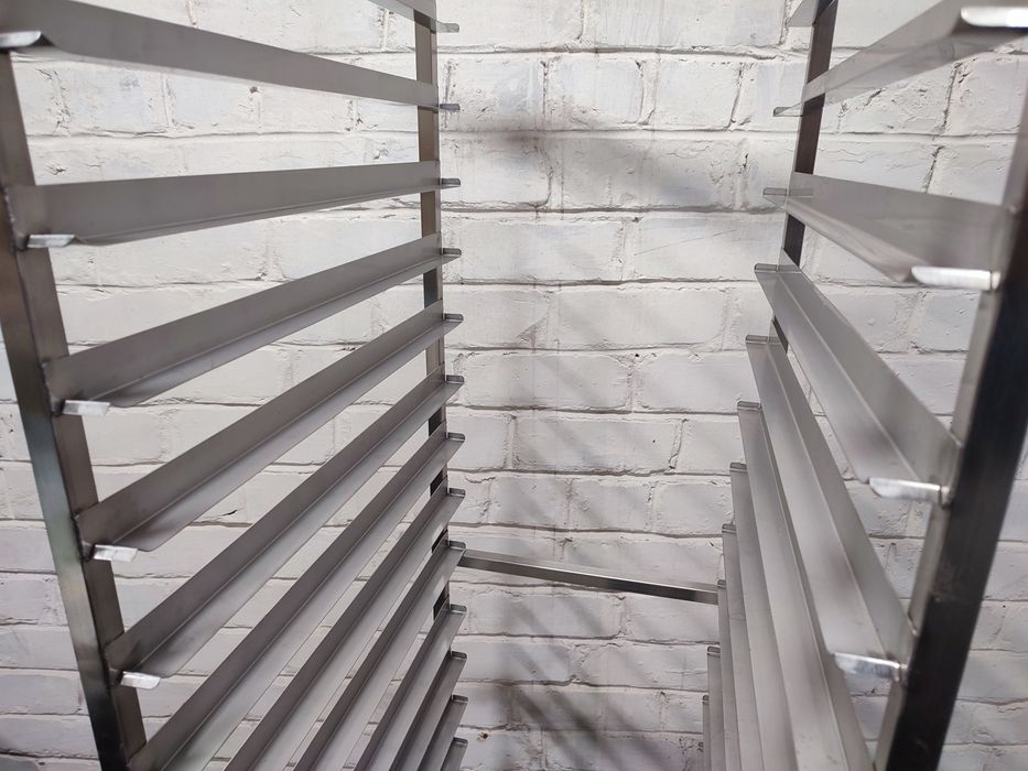 Стеллаж - шпилька для выпечки, 18 уровней, под противень 600х400 мм