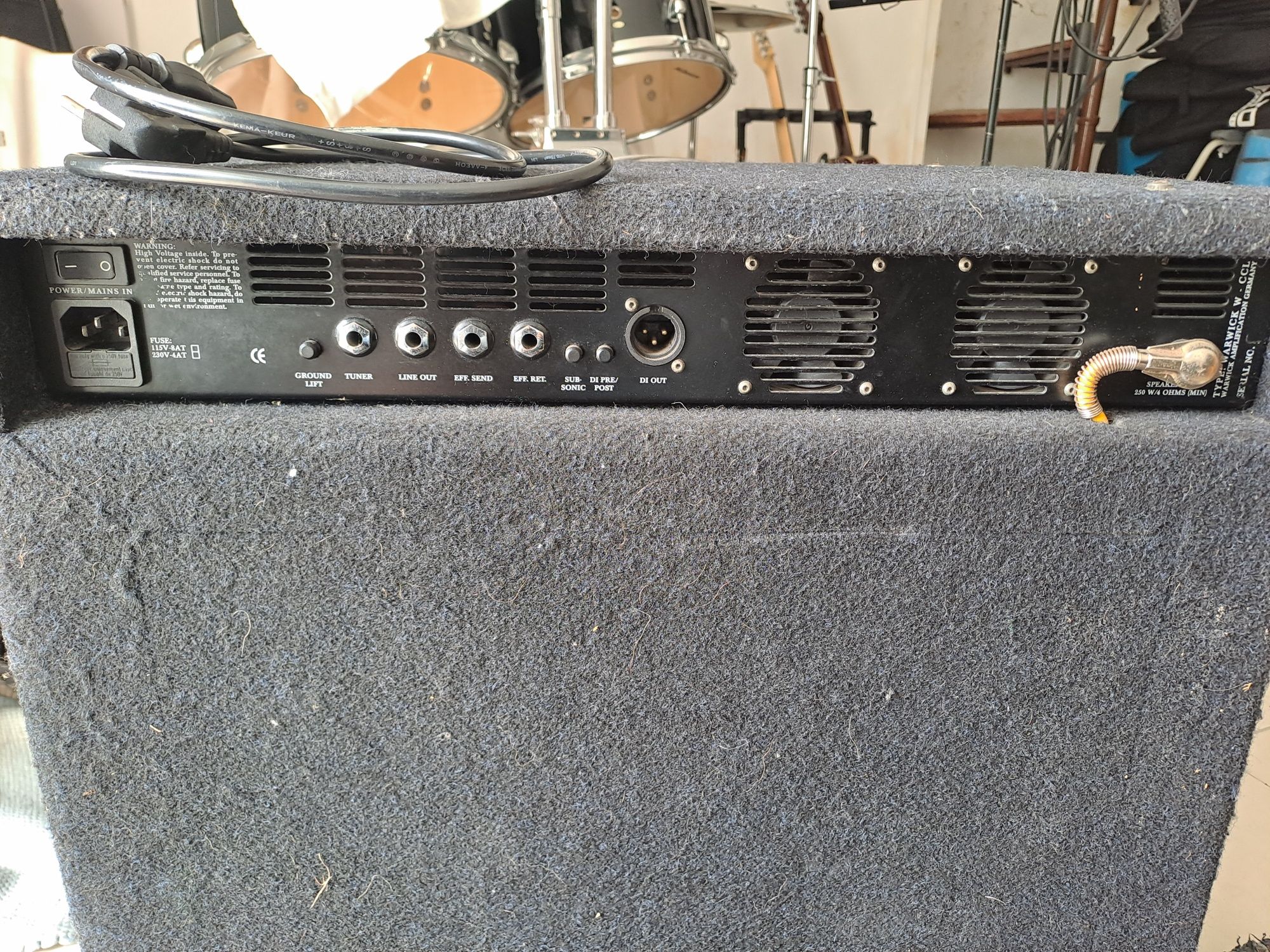 Warwick 300w combo
