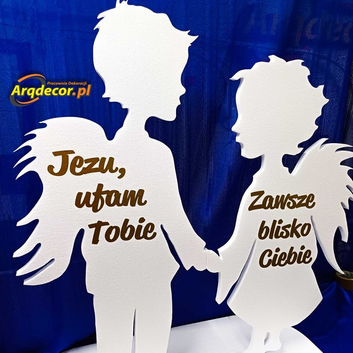 Komunijne Aniołki – Dekoracja pod Ołtarz. Pierwsza Komunia ozdoby