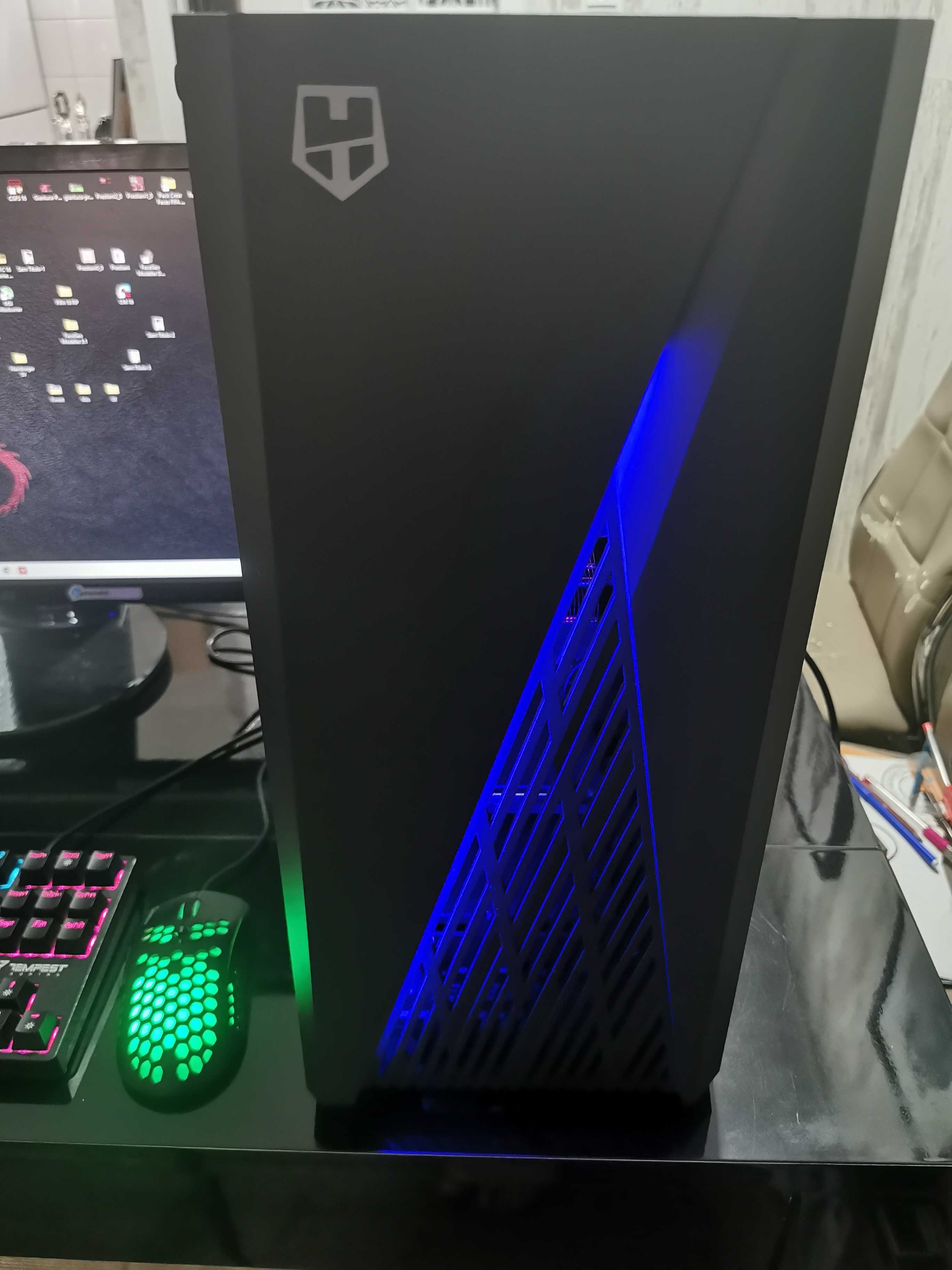 PC Gamer completo Ryzen 5 32GB ram RX6600 8GB Monitor 24" IPS