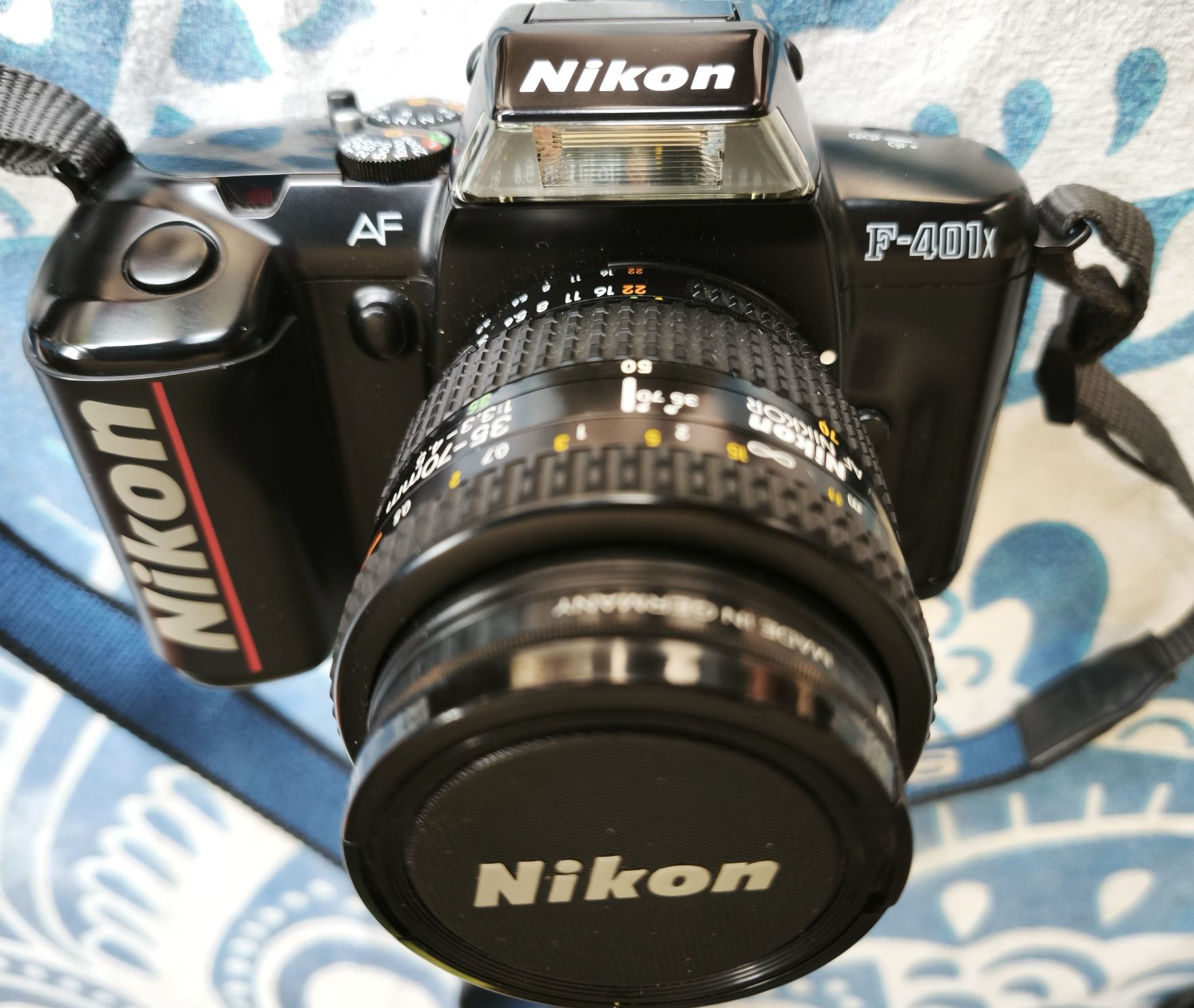 Máquina Nikon F 401x irrepreensível
