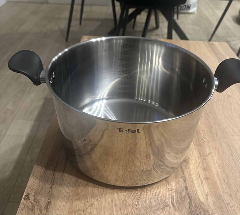 Tefal PRIMARY kociołek ze stali nierdzewnej 28 cm + pokrywka