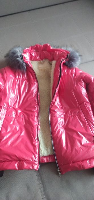 Продам курточку недорого