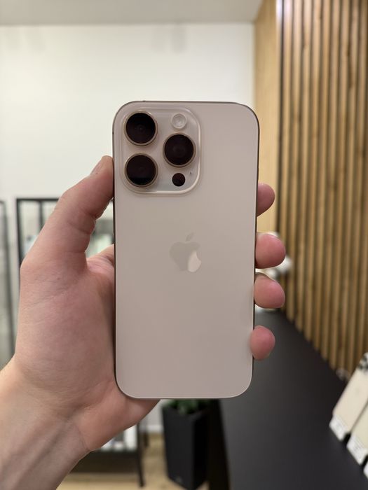 Telefon iPhone 16 PRO 256GB Złoty Apple Gwarancja iTrade