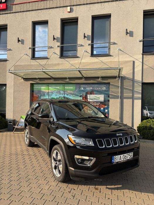 Jeep Compass 2.4 benzyna 4x4 w wersji limited z zadbanym wnętrzem