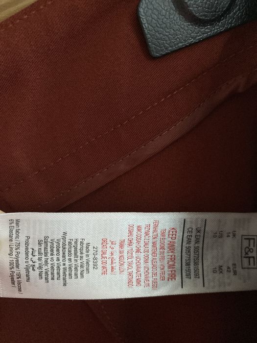 Rewelacyjne nowe eleganckie ceglaste pomaranczowe spodnie chinosy r.42