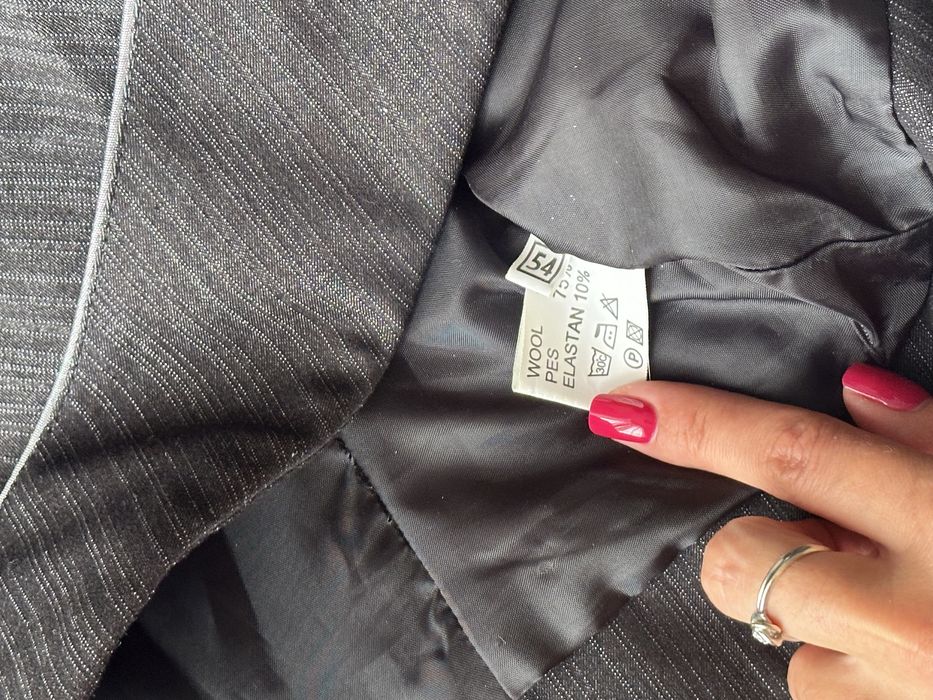 Костюм піджак та юбка розмір 54