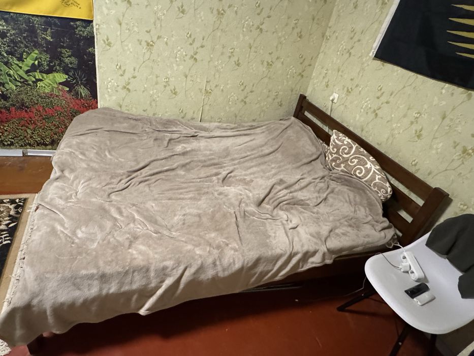 Ліжно двохспальне 210/170 в продажі