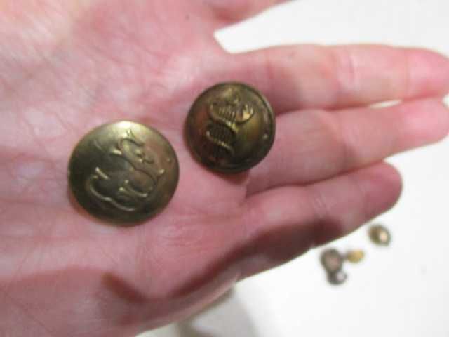 6 botões antigos militares  GNR