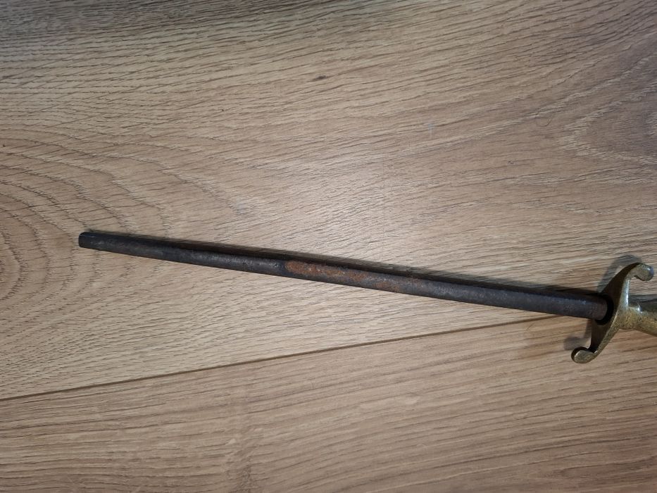 Musak przedwojenny do ostrzenia