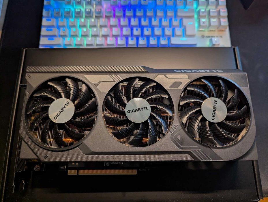 Gigabyte RTX 4070 SUPER WindForce OC