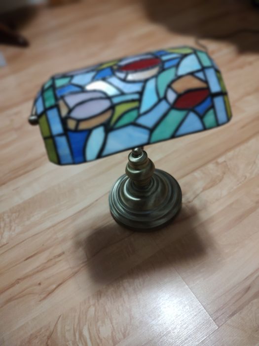 Lampa biurkowa Tiffany witrażowa