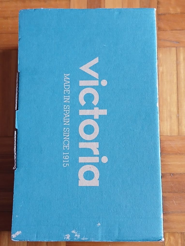 Botas em pele Victoria