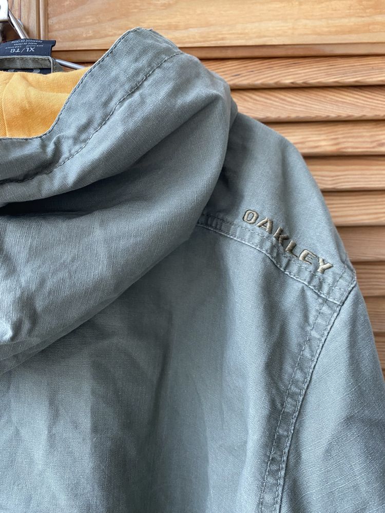oakley vintage active jacket