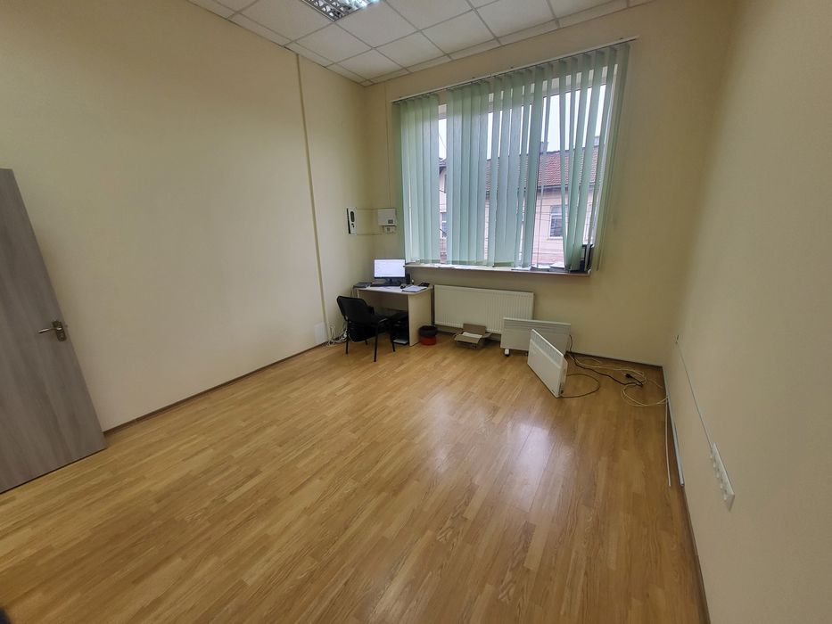 Здається в оренду комерційне приміщення.