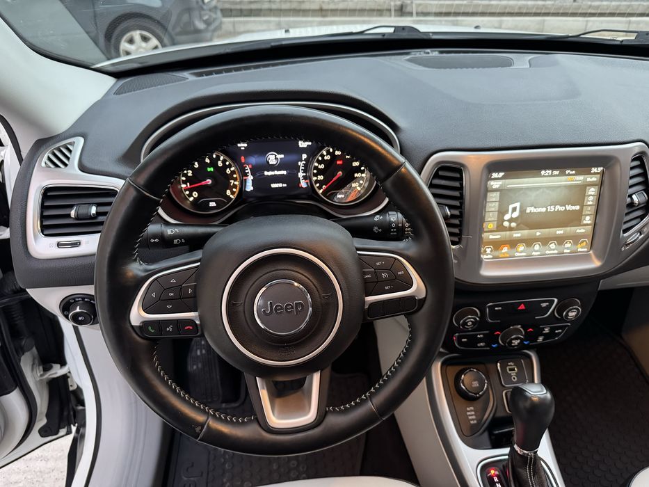 Jeep Compass latitude