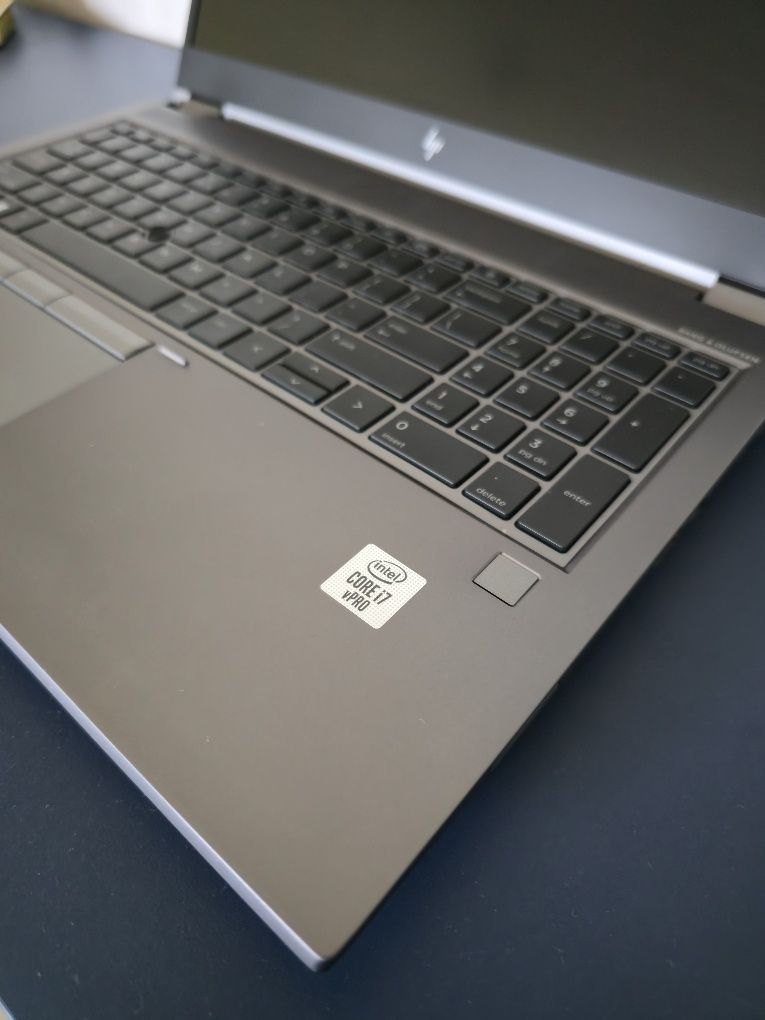 Laptop HP Zbook Fury 15 Mobile  G7 i7-10850H/32/512