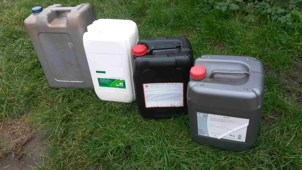 Kanister, bańki plastikowe 20-30L