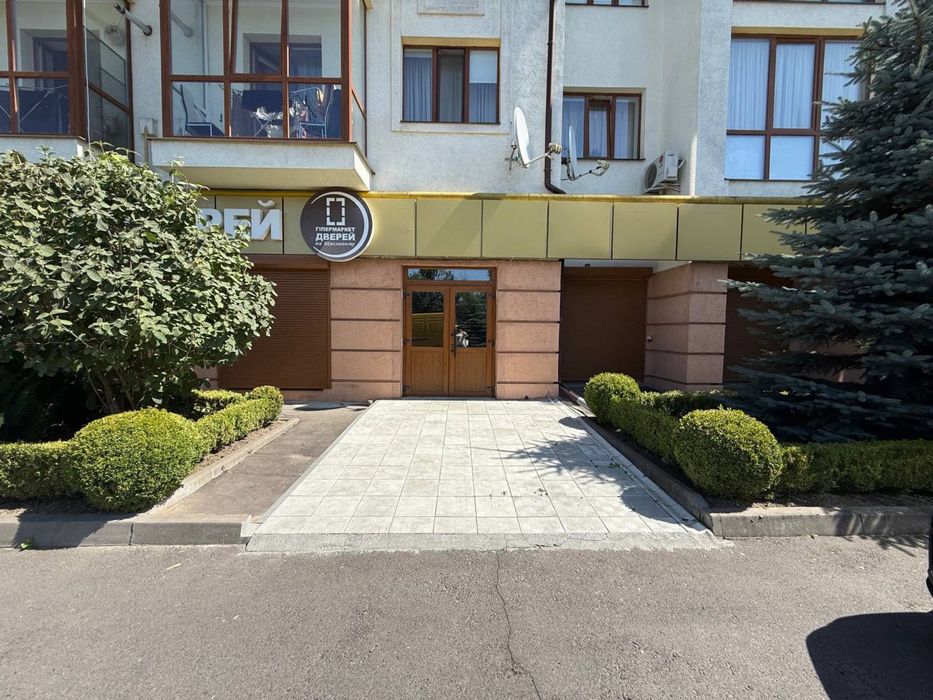 Оренда комерційного приміщення на Щасливому