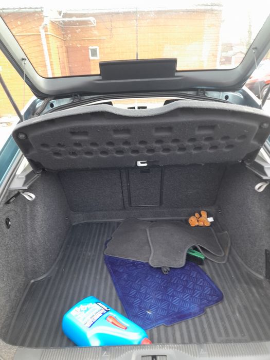 продам машину 2600