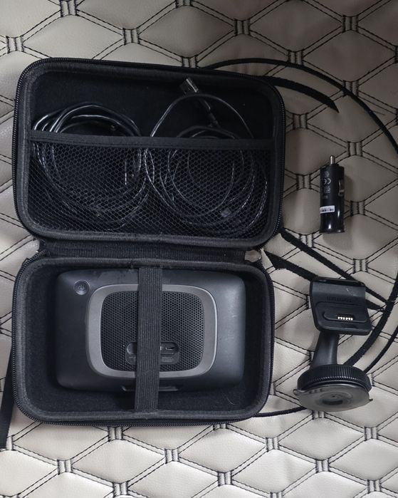 TomTom GO Professional 6250 +Etui +2xprzewód zasilający + Uchwyt