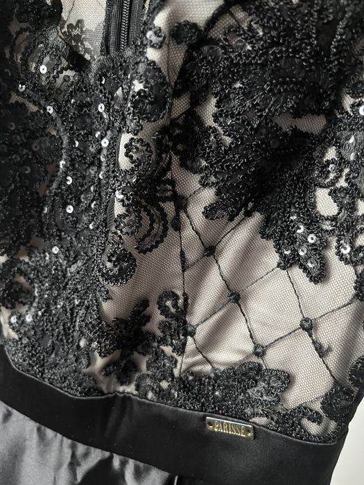 Sukienka na studniówkę z koronką XS S PARISSE