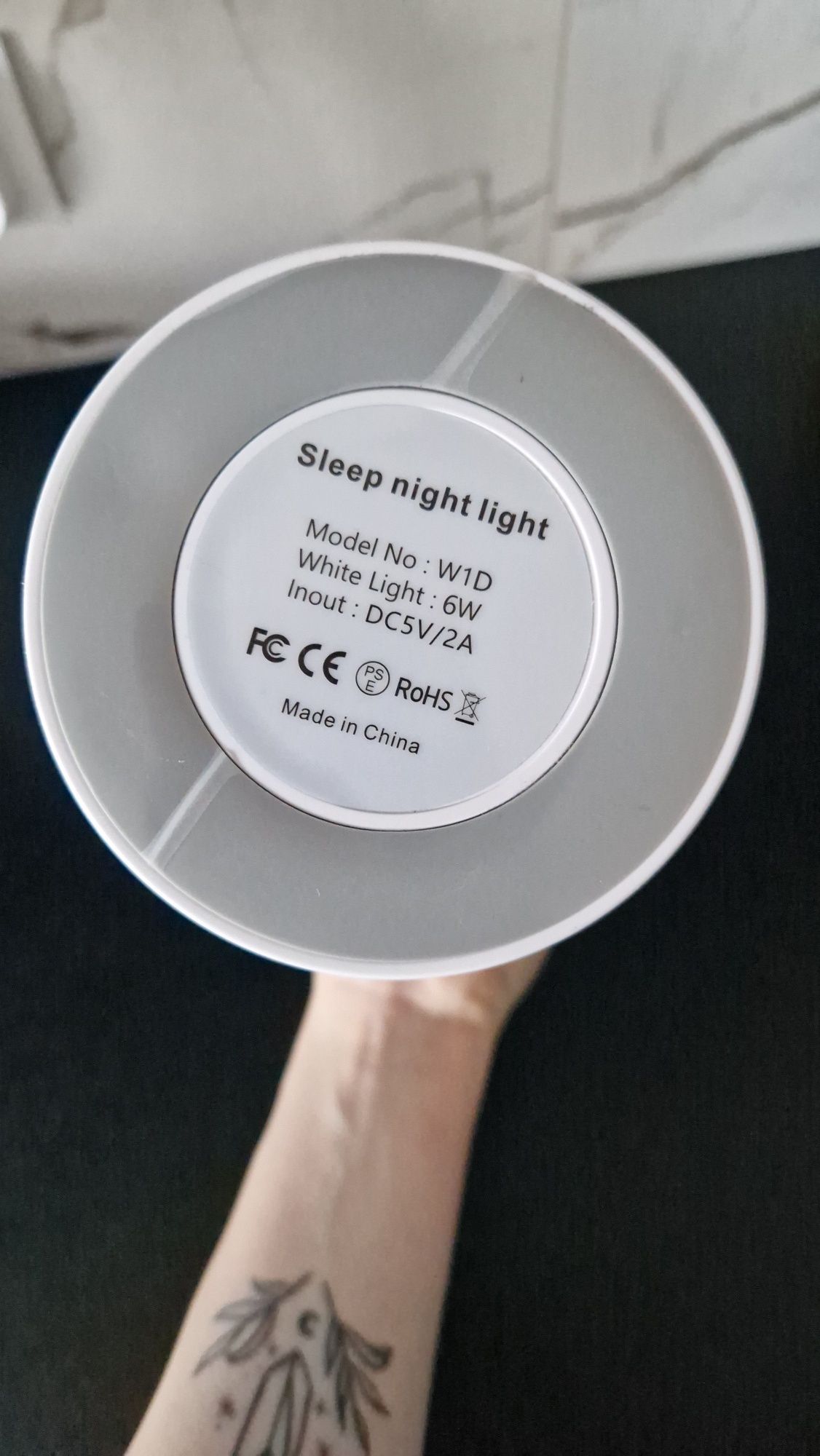 Dotykowa lampka led