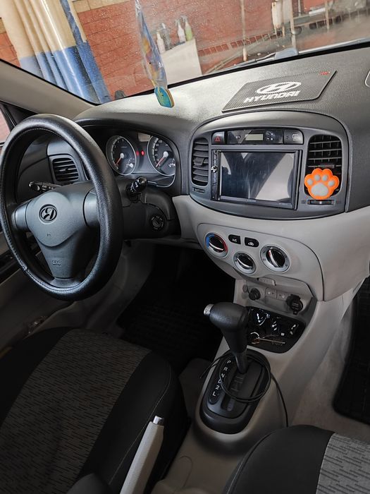 Hyundai Acccent  Avtomat.