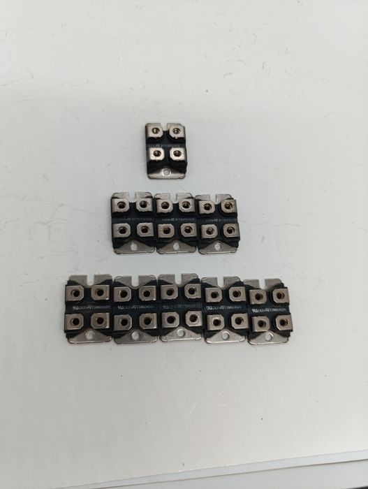 Силовий діодний мобуль С431 C409N C427E силовой диодный модуль