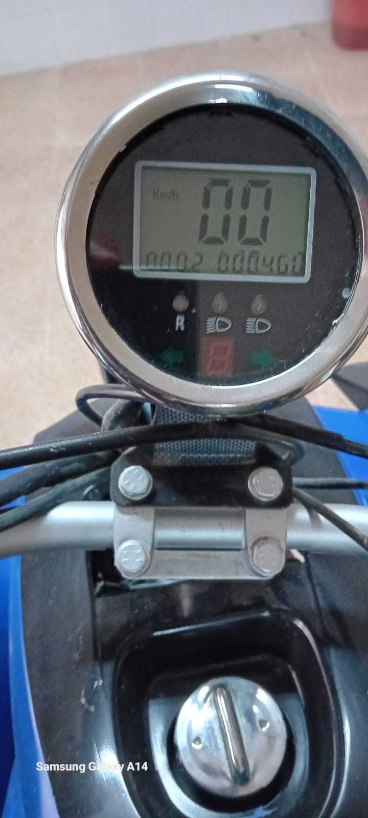 Moto 4 MDL Nova só com 450 Kms