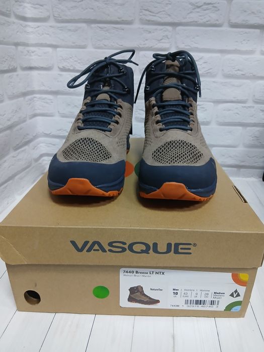 Чоловічі черевики Vasque Breeze LT NTX Hiking Shoes привезені з США.Ор