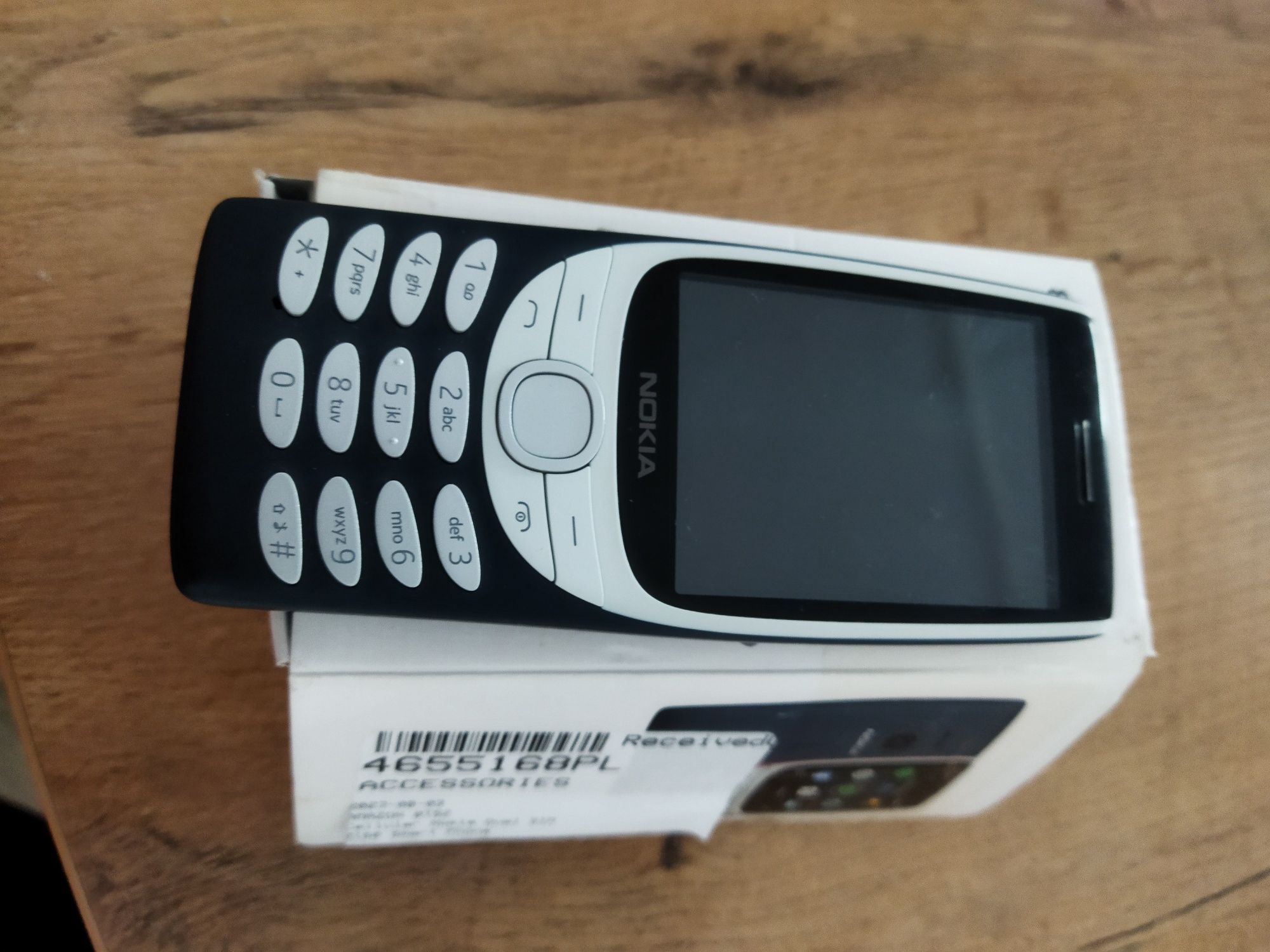 Telefon Nokia 8210 4g