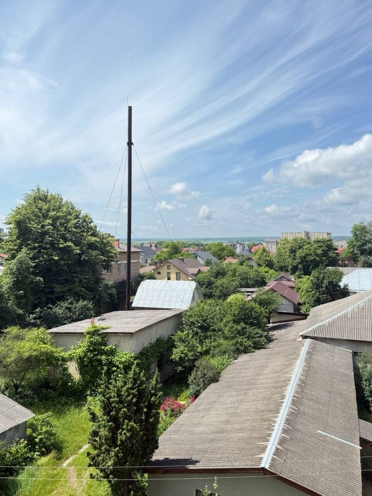 Продам 2-х кімнатну квартиру з ремонтом в А5 в центрі
