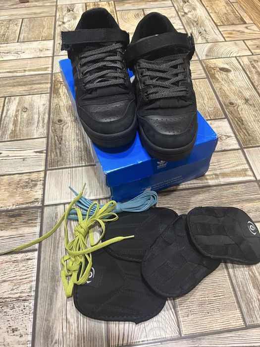 Кроссовки Adidas Forum bad bunny