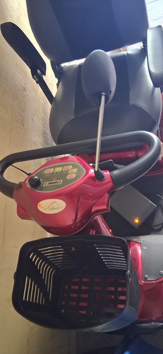 Moto para locomoção de idosos