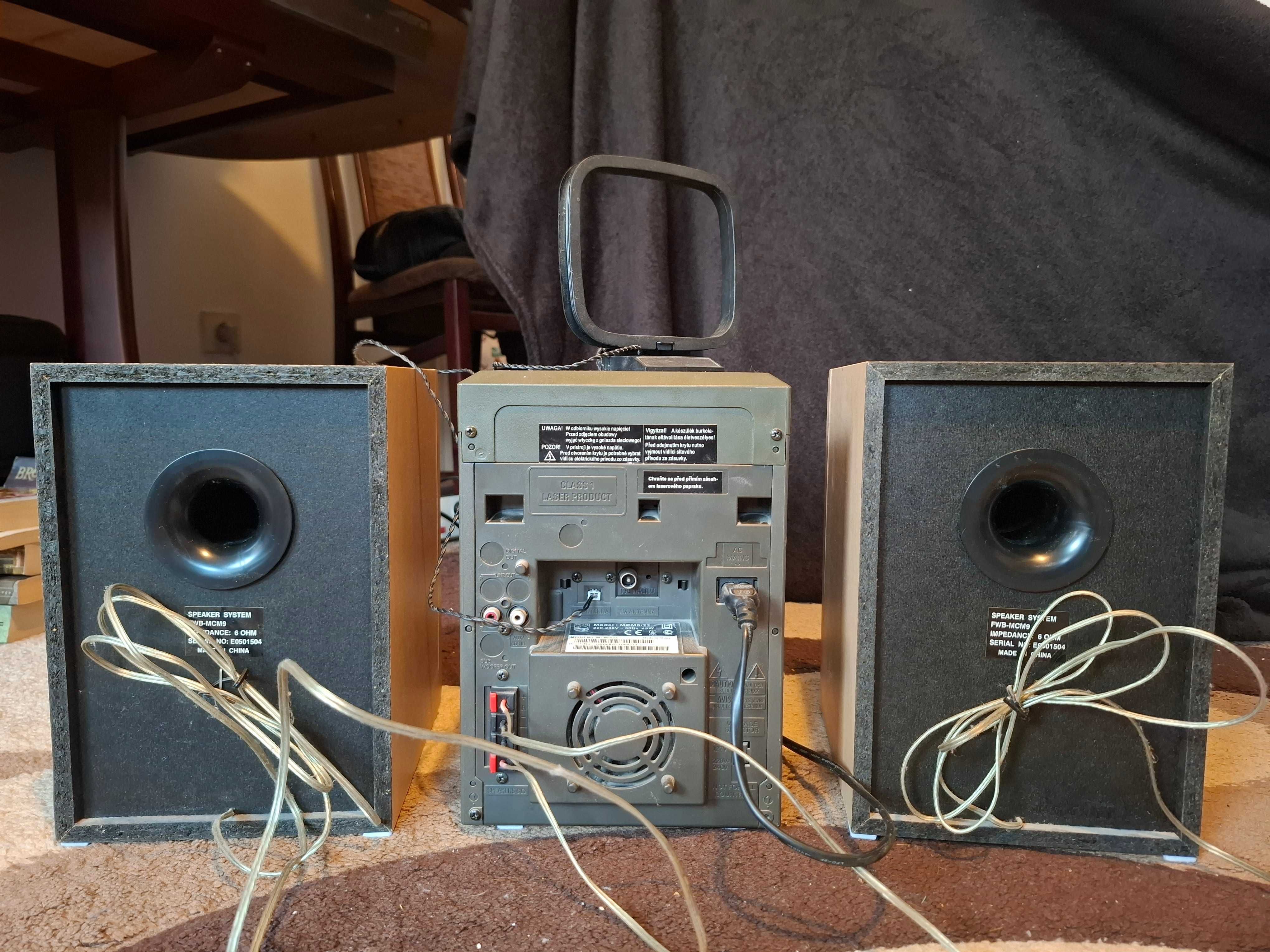 Mikro wieża Philips MCM9 + antena + 2 kolumny