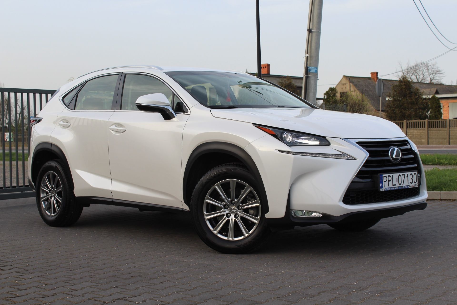 Piękny Lexus NX200T 2015r Salon PL - 65tys.km Przebiegu - Biała Perła