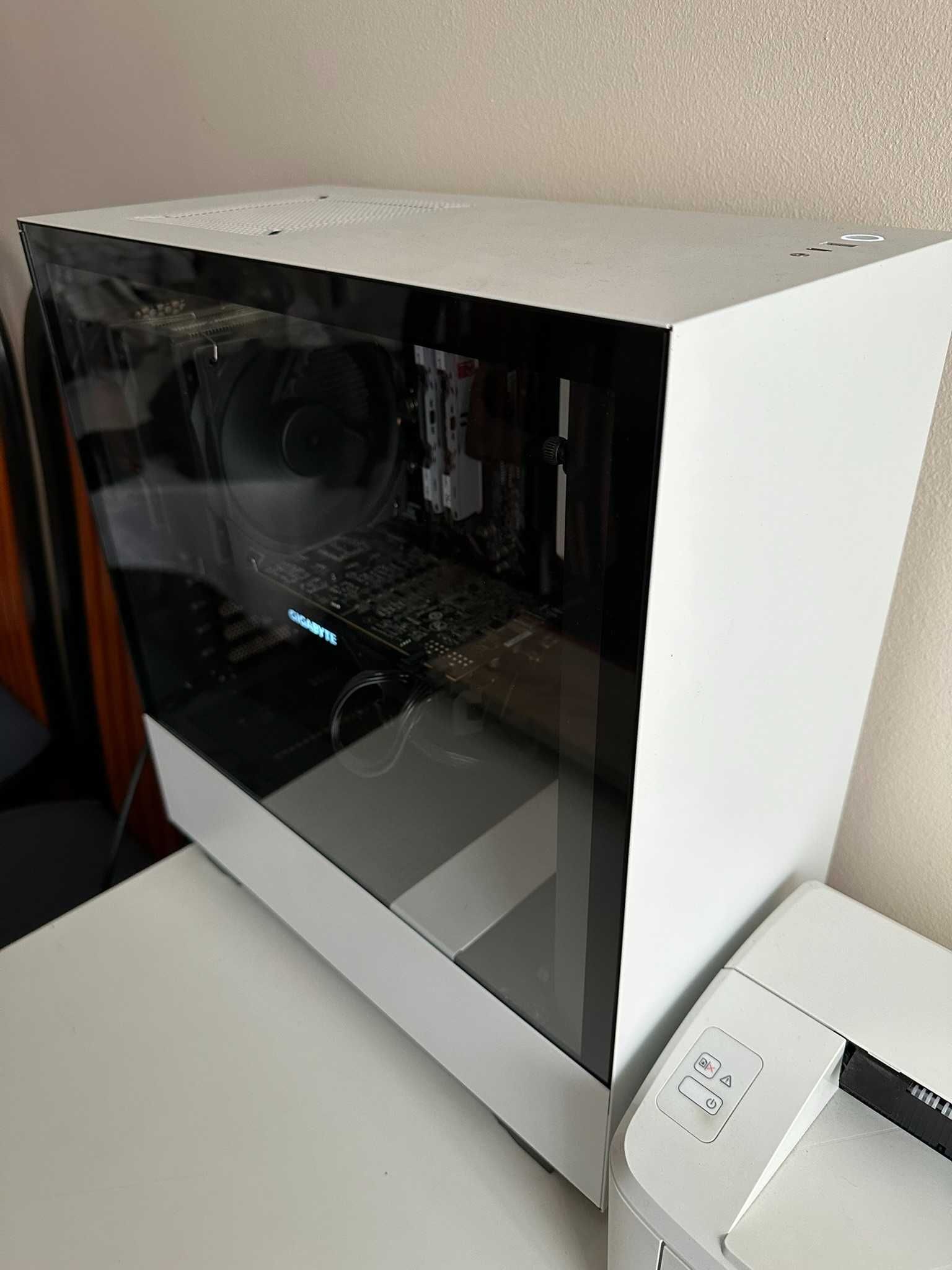 Komputer gamingowy 5600X 1080 Ti 16GB DDR4 3000MHz