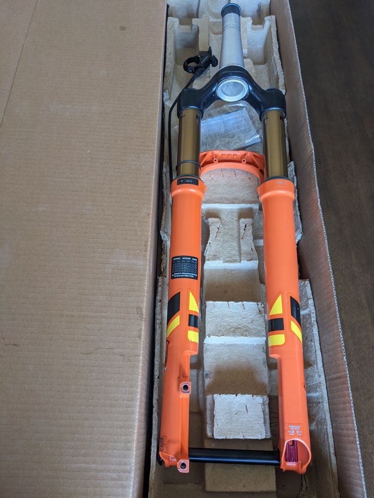 Suspensão FOX Racing 32 FACTORY SC Kashima 29er 100mm BOOST