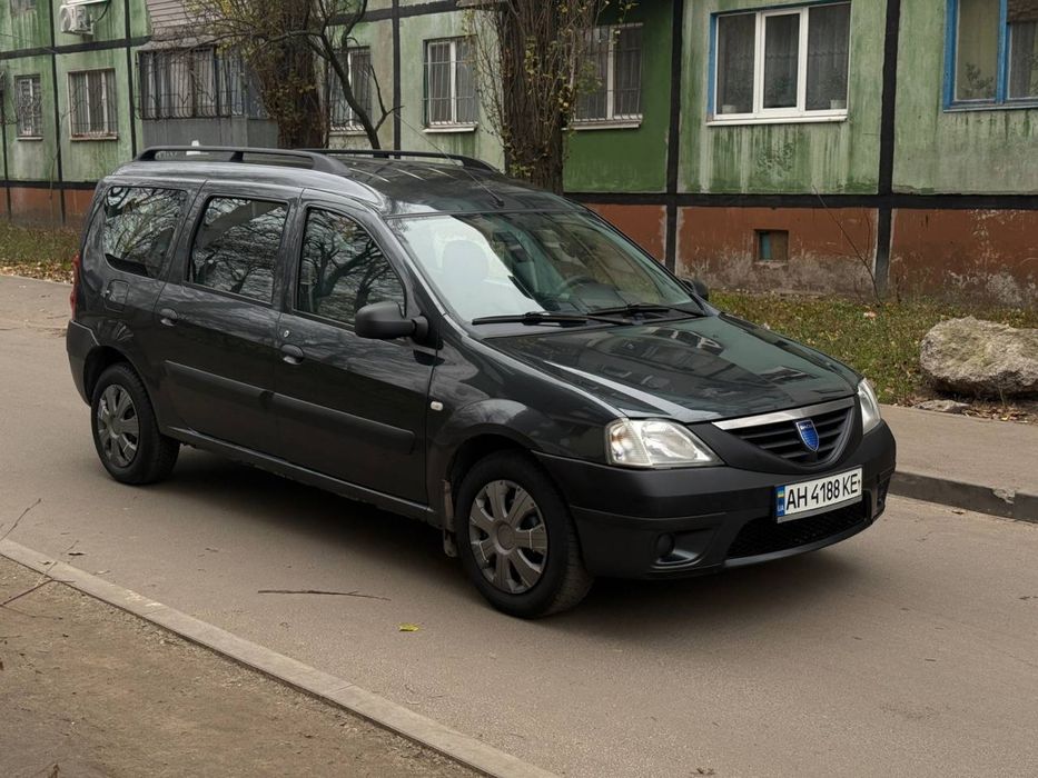 Продажа Dacia  Logan MCV 2008 г. 7 мест , 1.6 mpi .