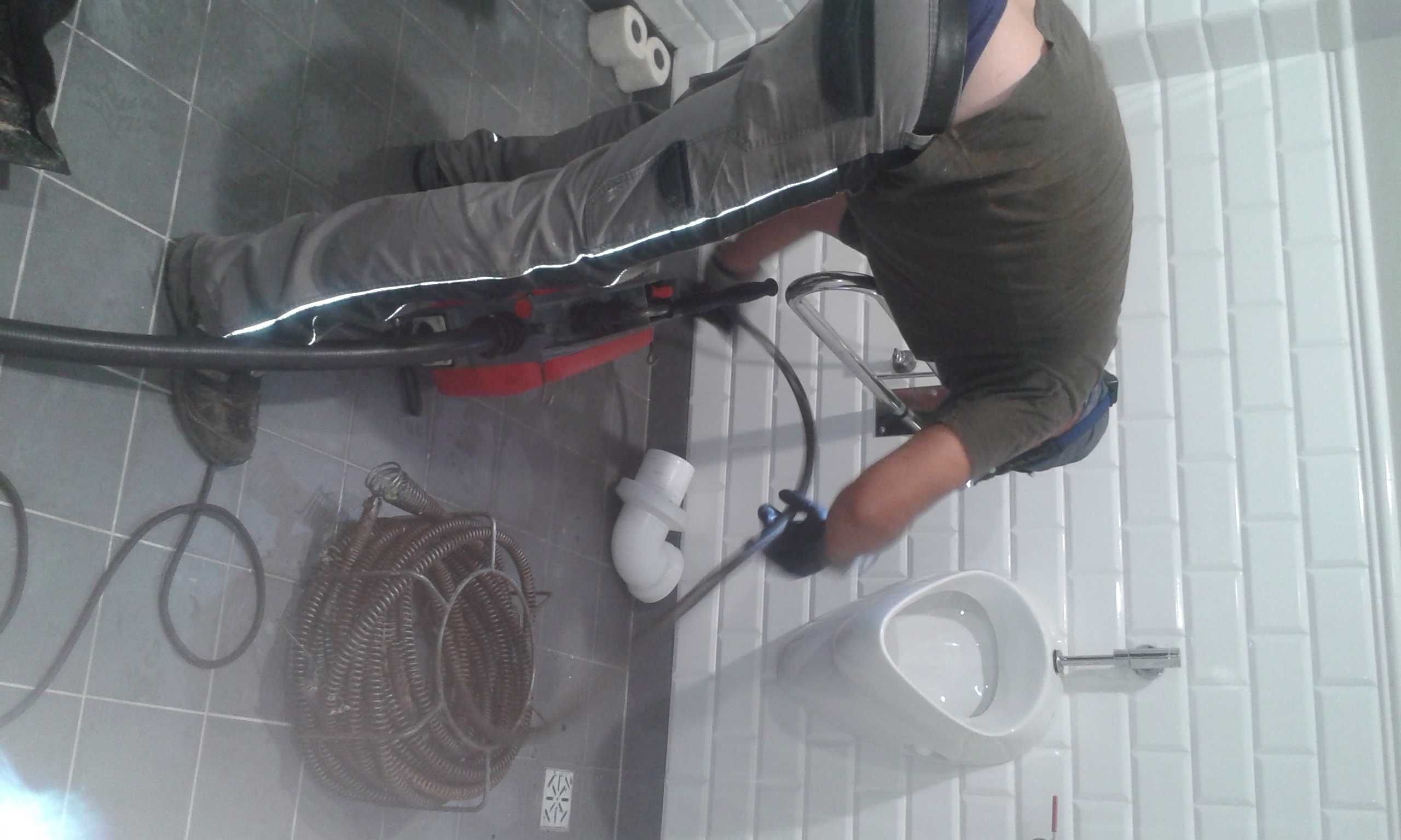 Hydraulik Czyszczenie i udrażnianie rur ,kanalizacji WUKO ,Kamera