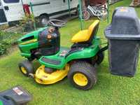 Traktorek John Deere 102