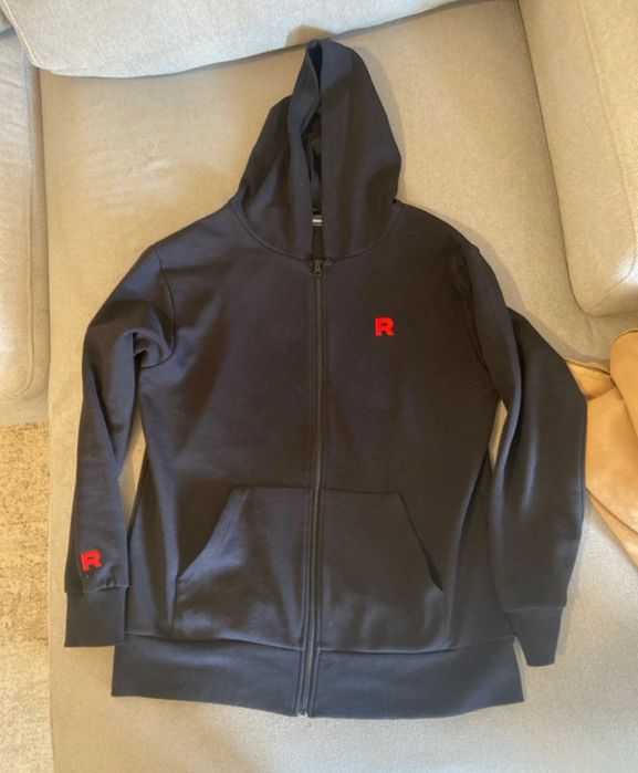 Casaco Pokemon Team Rocket (Pokemon Center)