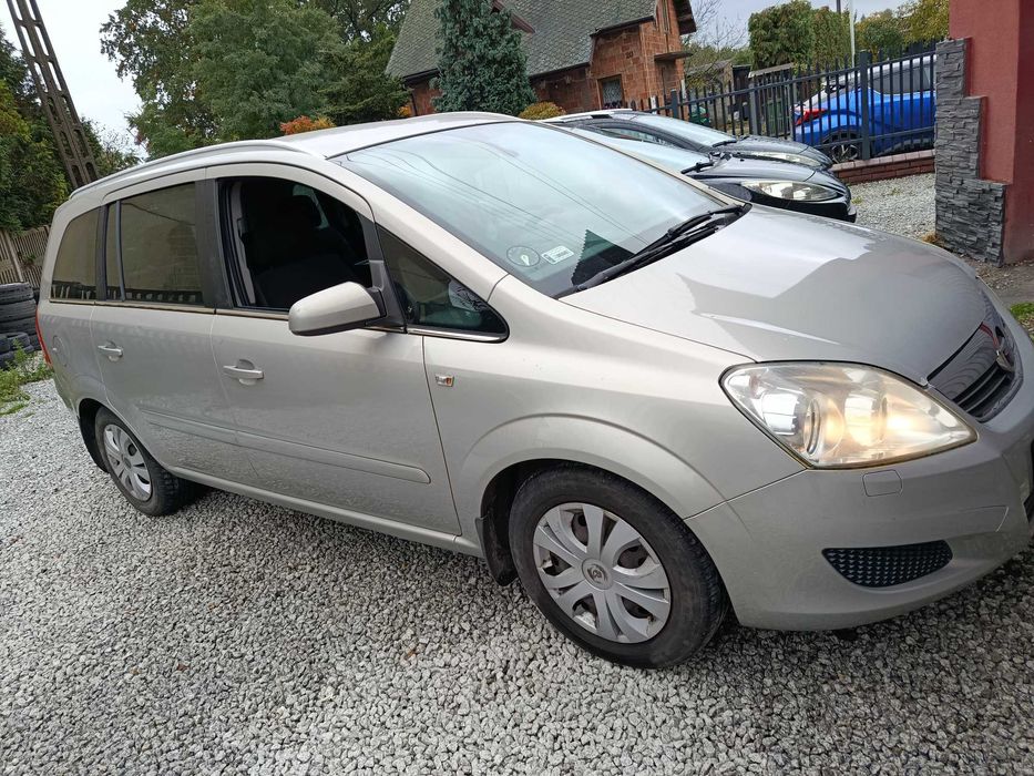 Sliczna i Zdrowa Zafira 7 osobowa 1,8 pb Automat 2010rok TANIO