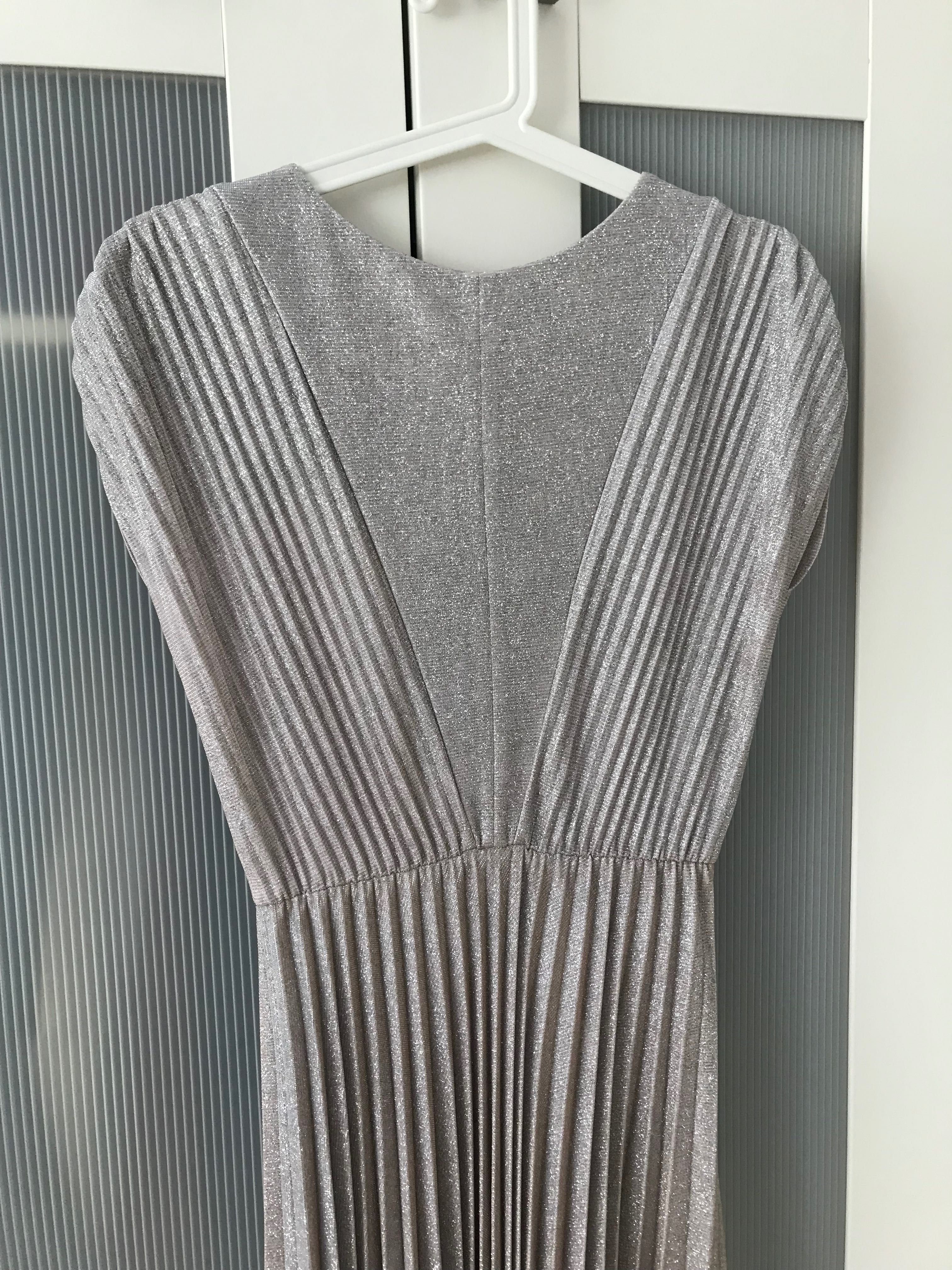 Srebrna wizytowa sukienka MIDI plisowana kimono 42 40