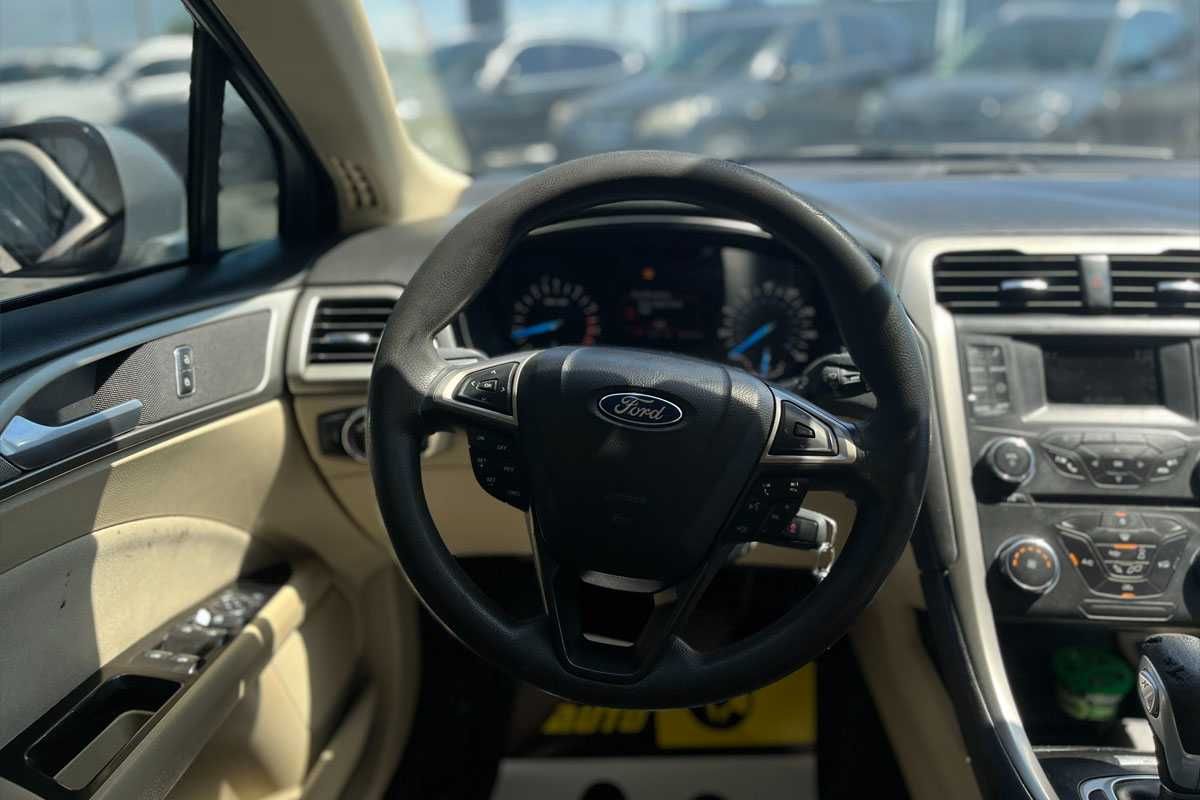 Ford Fusion 2015
